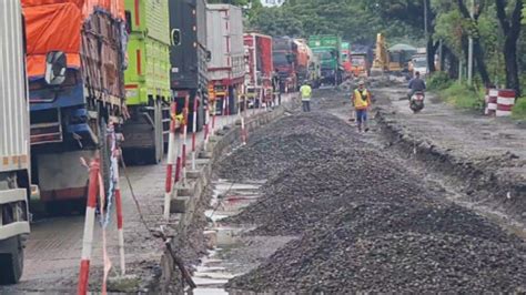 Perbaikan Jalan Jalur Pantura Pati Rembang Kembali Macet Parah