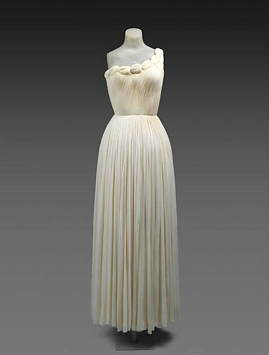 Evening Dress European The Metropolitan Museum Of Art