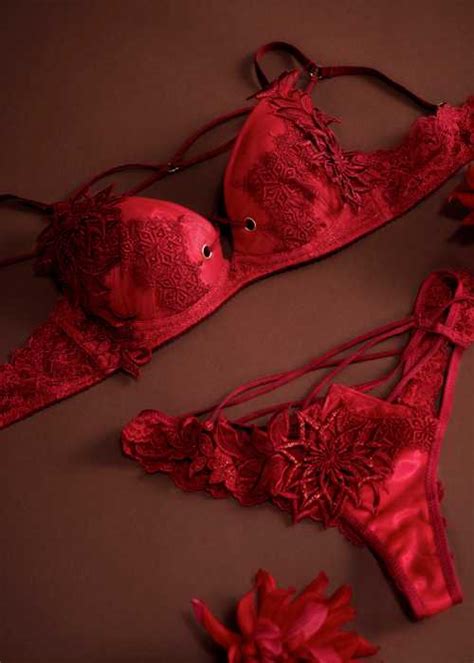lingerieam peachy