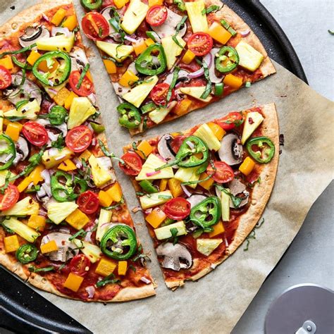 Pineapple Veggie Lovers Pizza Vegan The Simple Veganista