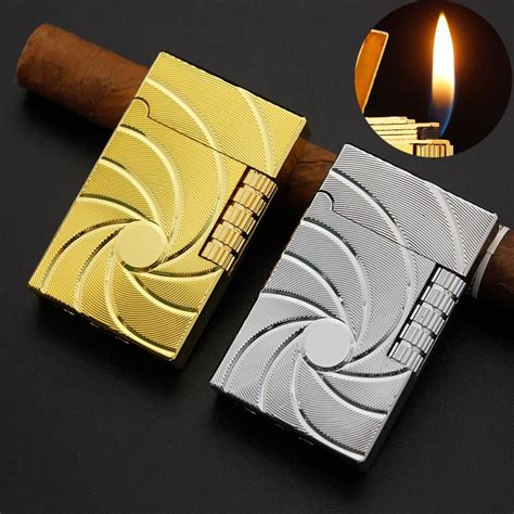 2020 Metal Lighter Refillable Butane Gas Novelty Cigarette Lighter Creative Flame Lighters