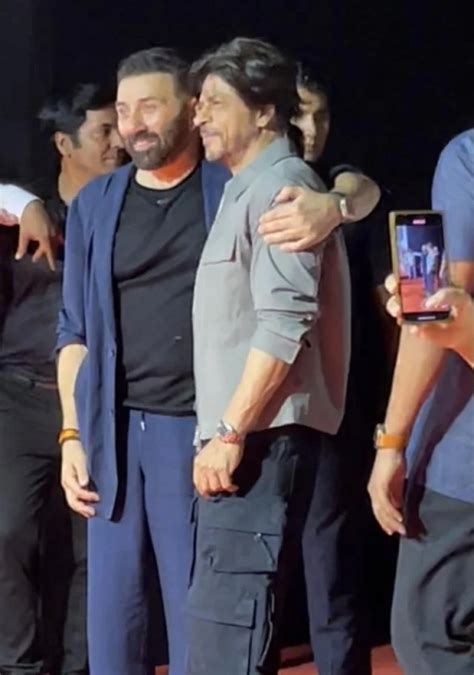 Gadar 2 Success Bash Shah Rukh Khan Sunny Deol Share A Warm Hug As