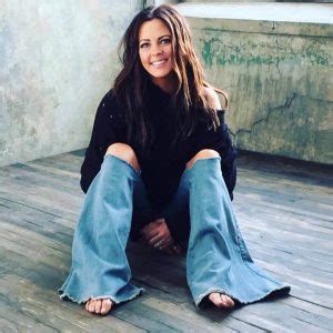 40 Hot Sara Evans Photos 12thBlog