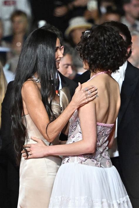 Cannes Demi Moore Et Margaret Qualley Duo De Charme Pour The