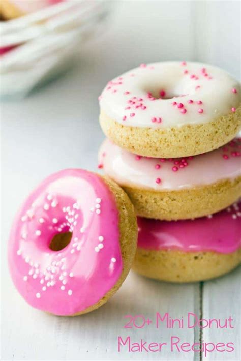 Perfect Mini Donut Recipes | use a donut maker for ease