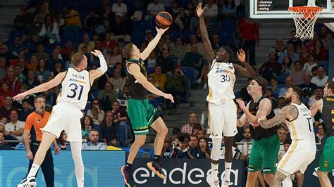 Partido Real Madrid Obradoiro El Obradoiro No Consigue Dar La