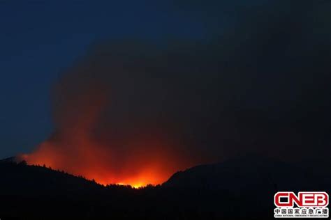 美國加州北部森林大火已致40人死亡 10萬居民撤離 每日頭條