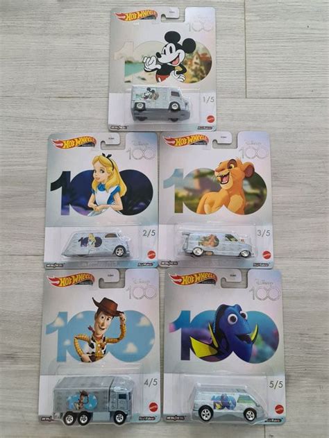 SALE komplettes Set Hot Wheels Premium Disney L Neu und originalverpackt in Adlikon für
