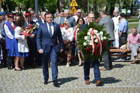 L Borczanie Rado Nie Wi Tuj Rocznic Uchwalenia Konstytucji