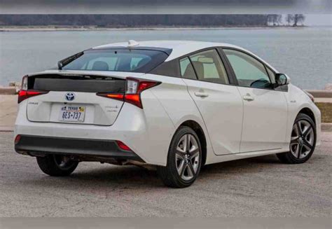 Toyota Prius Prepara Su Quinta Generación Seguirá Siendo Híbrido