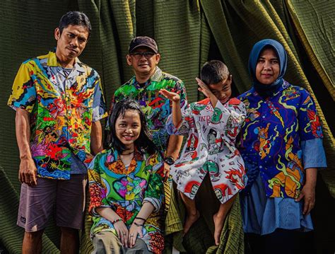 telusur kultur retelling indonesia  modern prints art