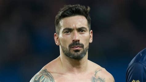 Ezequiel Lavezzi hospitalisé après avoir été poignardé L ancien