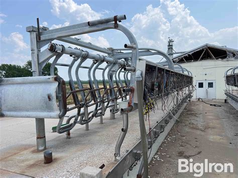 Surge Magnum 90i Individual Indexing Parallel Stalls | Agriculture