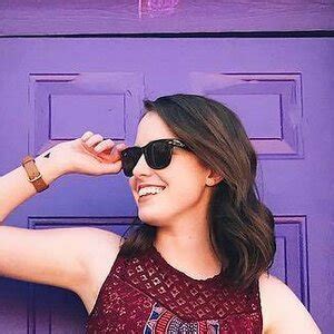 Laina Morris OAG Nude Leaks Photo Fapeza