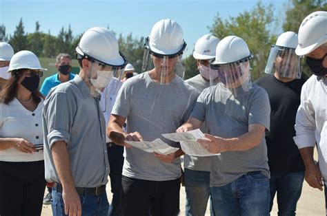 Mart N Sabbatella Y Juli N Lvarez Recorrieron Las Obras De Acumar En