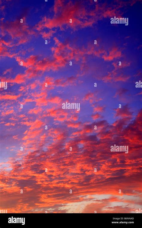 Sunset Colours Stratocumulus Pattern Clouds weather forecast sky fluffy ...