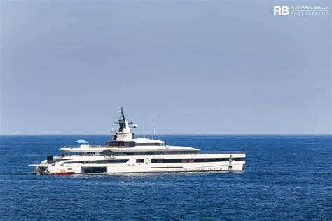 Dan Snyders 180000000 Lady S Super Yacht