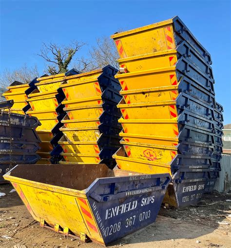 Maxi Skips 12 Yards Hire Enfield Skips