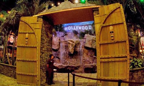 Hollywood Palms Cinema in - Naperville, Illinois | Groupon