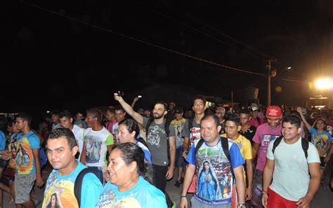 Cat Licos De Moju Dos Campos Se Preparam Para A Caminhada De F