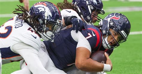 Rookie Quarterback Leads Texans as Road Favorites vs. Jets - Sports ...