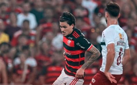 Pedro e Carlinhos disputam liderança da artilharia do Campeonato Carioca