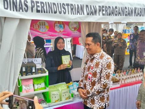 disperindag kabupaten tangerang bantu pasarkan produk  negeri