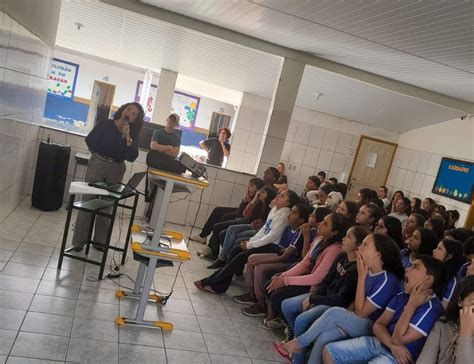 Portal Caparaó Comissão OAB Direito na Escola promove palestra na