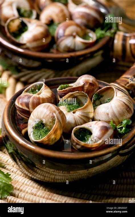 Escargots De Bourgogne Stock Photo Alamy