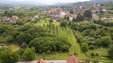 Na prodaju seosko domaćinstvo kod Loznice Loznica Info