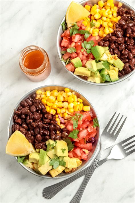 Vegan Chipotle Bowl Recipe Flavorful and Delicious - Veggiecurean