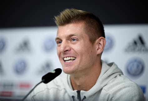 Real Madrid working on strategy to persuade Toni Kroos from retirement ...