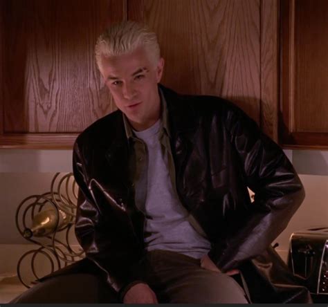 spike/ Buffy style/season5 /crush | Spike buffy, Buffy style, Buffy