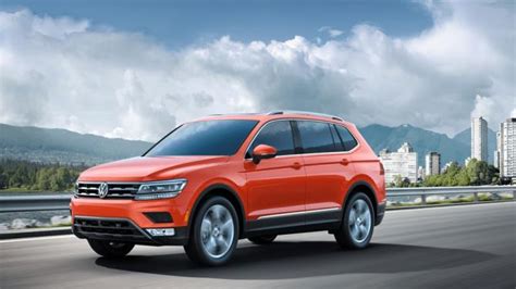 2018 Volkswagen Tiguan First To Get All New 2 0 Liter TSI Engine