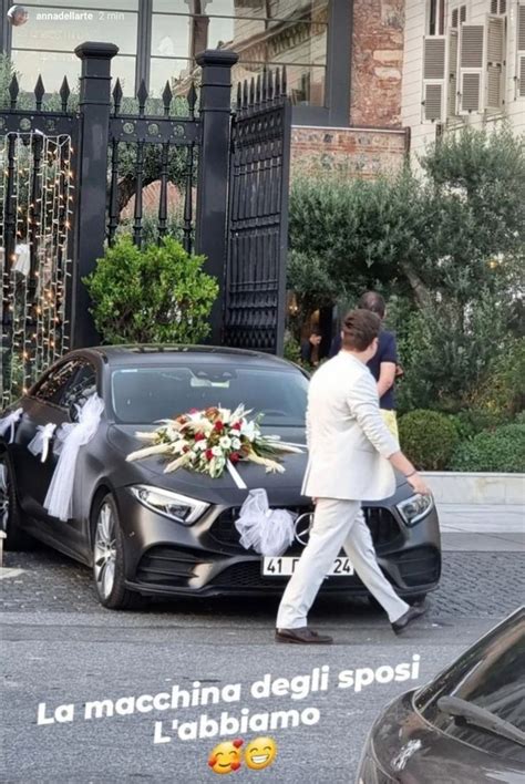 Pin By Bobby Williams On Wedding Demet Zdemir Engagement