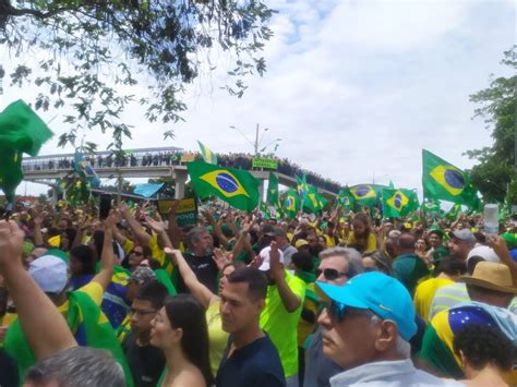 Bolsonaristas Fazem Ato Contra Resultado Das Urnas E Interditam Ruas No