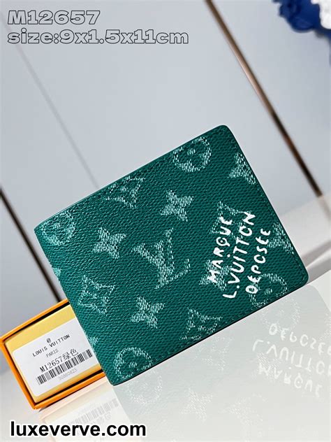 men wallet green colour 2