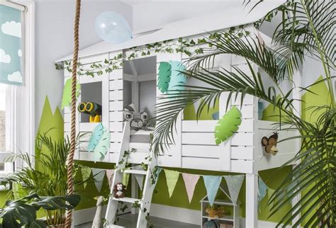 Creating a Jungle Themed Bedroom | Noa & Nani