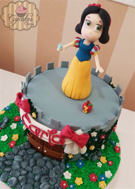 Tarta Blancanieves En Fondant Tartas Fondant Blancanieves