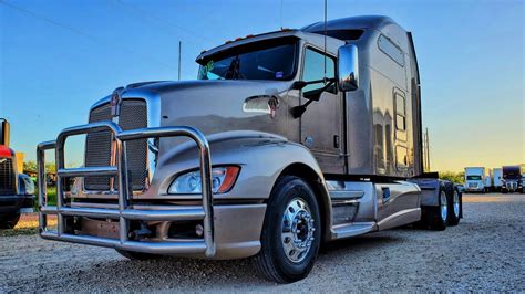 2012 Kenworth T660 Studio Sleeper YouTube