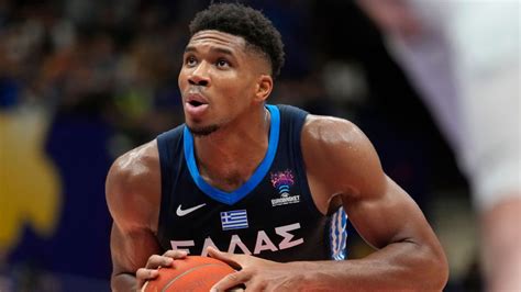 Giannis Leads Greece Over Croatia At Eurobasket Zero Us Sports