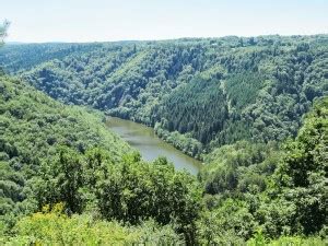 Au Fil De L Eauvergnat Le Plan Deau Des Fades Besserve