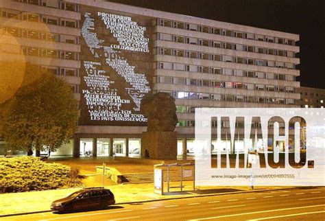 Festival der Utopien 06 11 2019 Chemnitz Brückenstrasse 10 Karl Marx