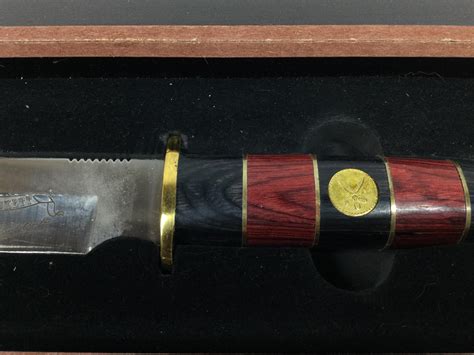 Lot - Commemorative David Crockett Knife