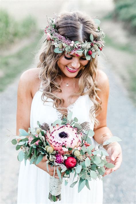 Romantische Boho Hochzeit Boho Hochzeit Hochzeitsfrisuren