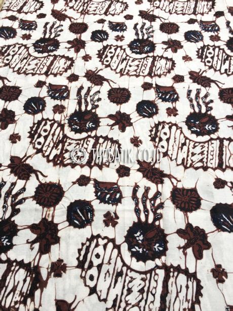 Jual Kain Batik Klasik Jogja Motif Ceplok Sogan Putih Thebatik Co Id