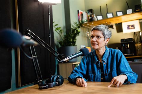 Convergence Anticapitaliste Et Cologique Sandrine Rousseau Assume Sa