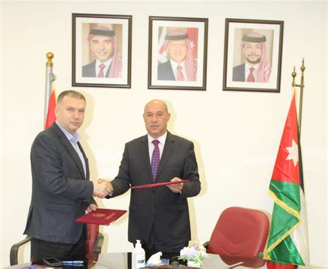 Understanding how the official Connecticut judicial department works 18