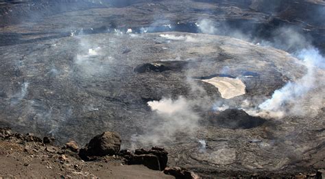 VOLCANO WATCH Kilauea Eruption Pauses Examined