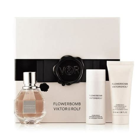 Viktor & Rolf - Viktor & Rolf Flowerbomb Perfume Gift Set for Women, 3 ...